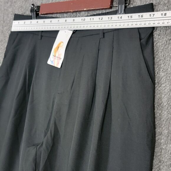 Pretty Garden Pants Womens XL Black Pleated Relaxed Fit Wide Leg Elastic Waist - Picture 3 of 13